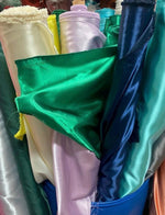 Load image into Gallery viewer, 5 yards Kelly green bridal shiny satin polyester fabric  60" wide
